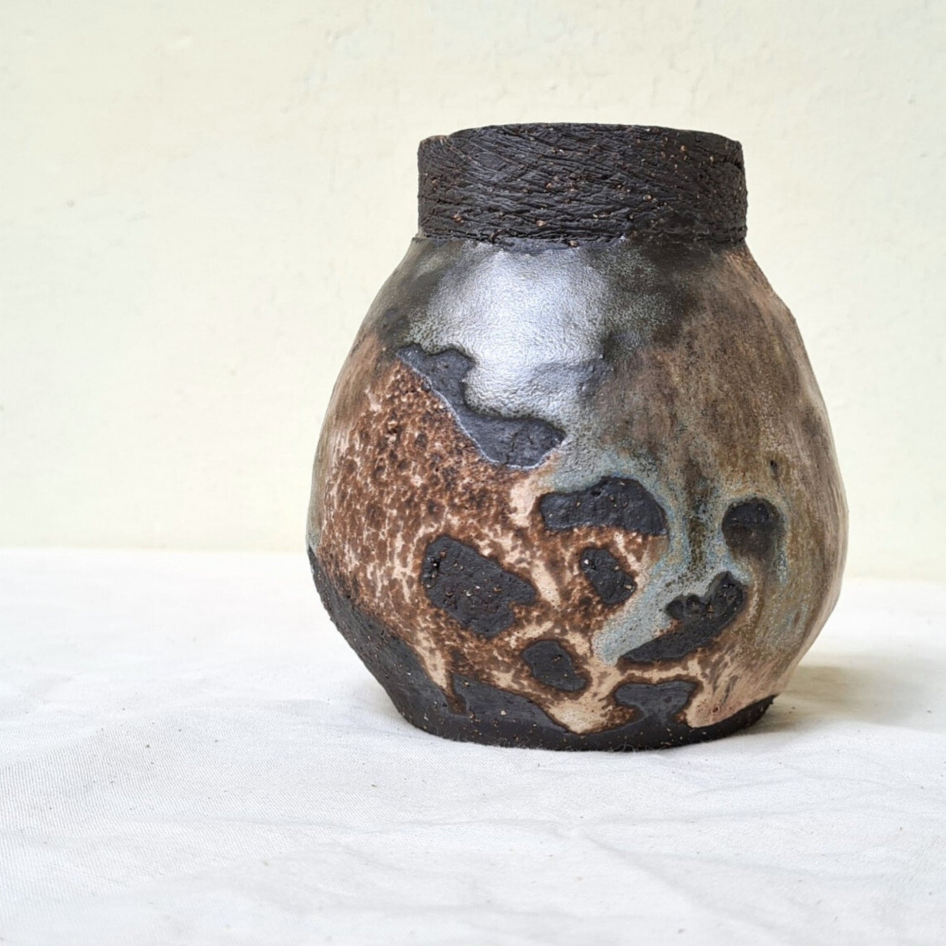 Vase black #2 - ziniceramics - Keracult