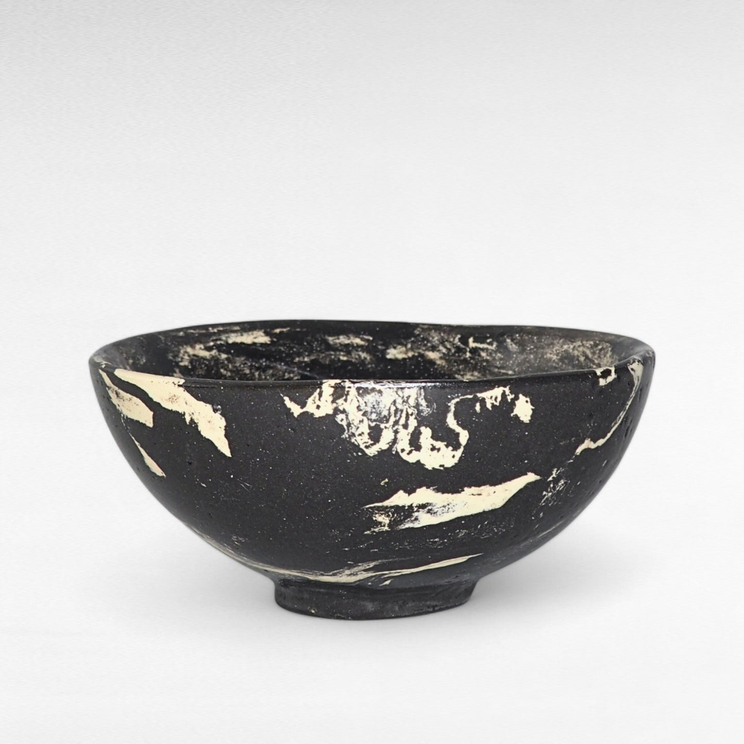 Schwarze Marmor-Schüssel
