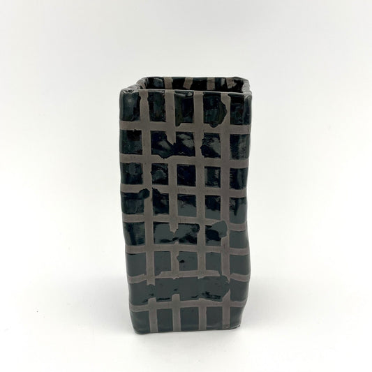 Grid Vase Black - Lily Teitelbaum - Keracult