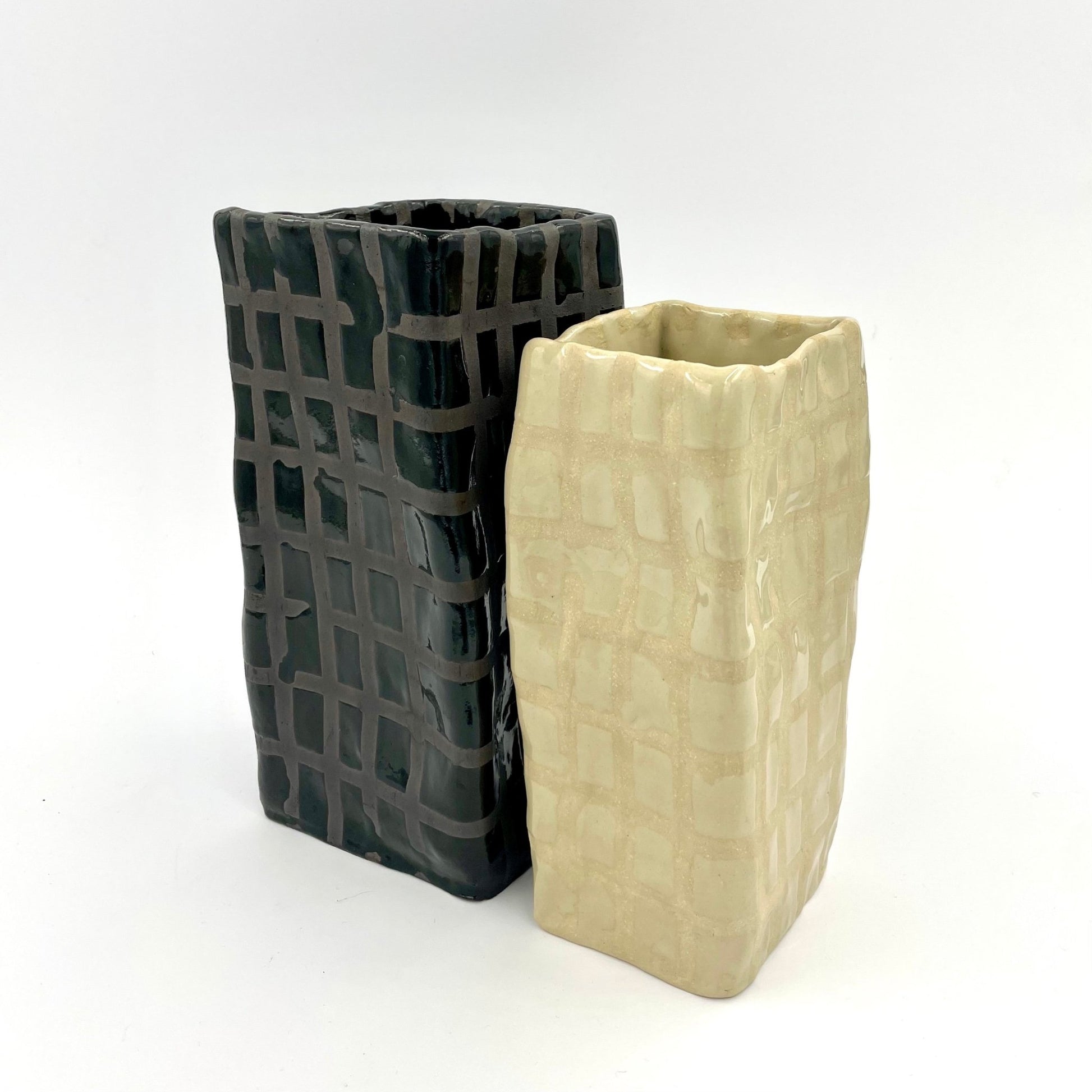 Grid Vase Black - Lily Teitelbaum - Keracult