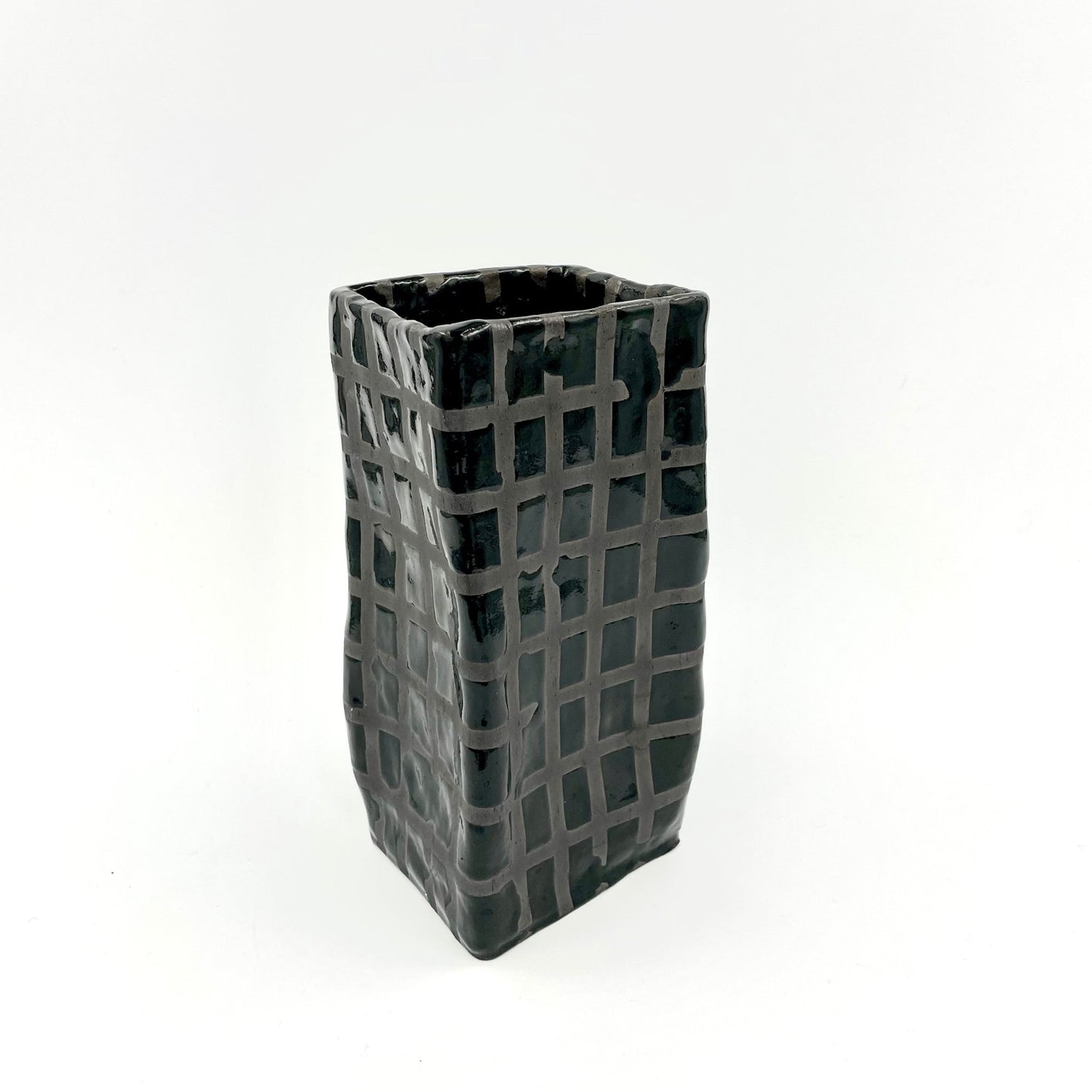 Grid Vase Black - Lily Teitelbaum - Keracult